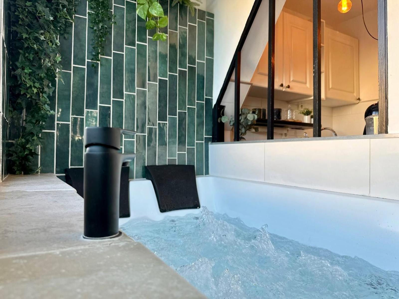 Splendide Loft Jacuzzi Et Cinema - Cap D'Agde Leilighet Eksteriør bilde